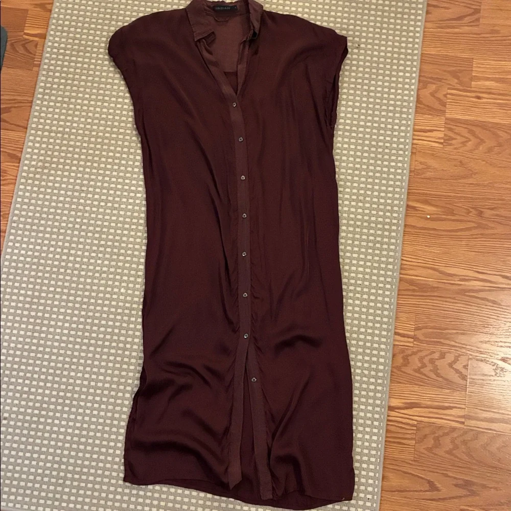 Indah Dress - Picture 2 of 6